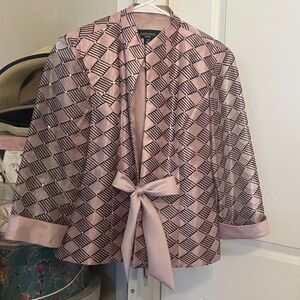 Vintage Pink Geometric Patterned Jacket with bow accent
